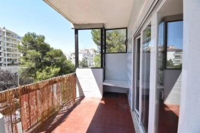 Apartamento T1 para Arrendamento em Estoril