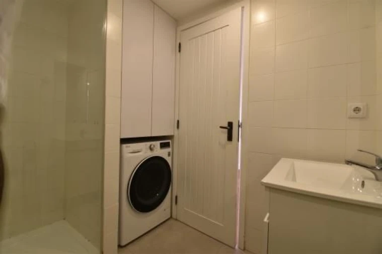 Apartamento T1 para Arrendamento em Estoril Foto 7