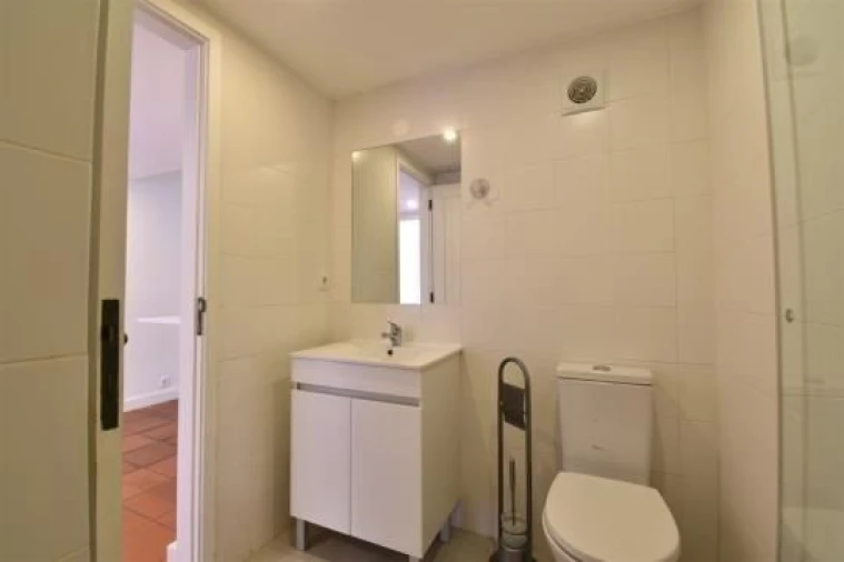 Apartamento T1 para Arrendamento em Estoril Foto 6