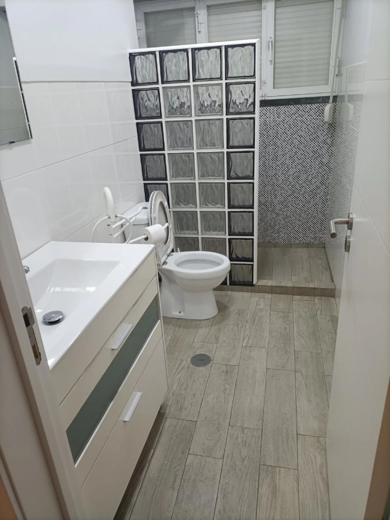 Apartamento T2 para Venda em Mem martins Foto 12