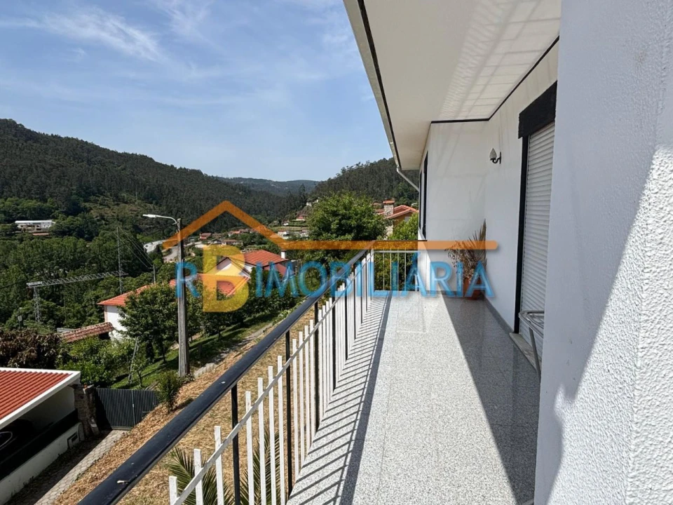 Quinta T3 para Venda em Telarda Foto 13