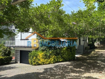 Quinta T3 para Venda em Telarda