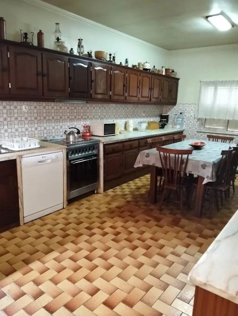 Moradia T6 para Venda em Vale Maior