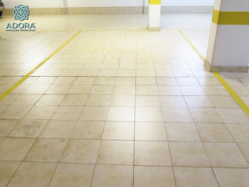 Apartamento T2 para Arrendamento em Linda a Velha Foto 19