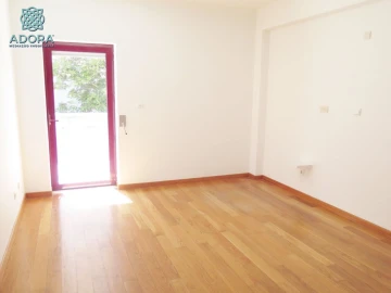 Apartamento T2 para Arrendamento em Linda a Velha