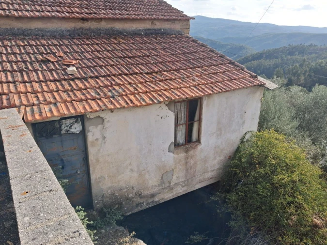Moradia T2 para Venda em Trinhão Foto 11