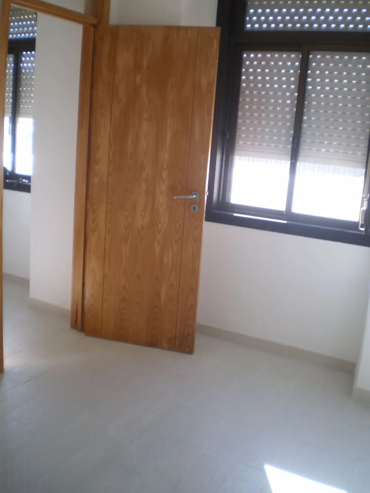 Apartamento T2 para Arrendamento em Carnaxide Foto 2