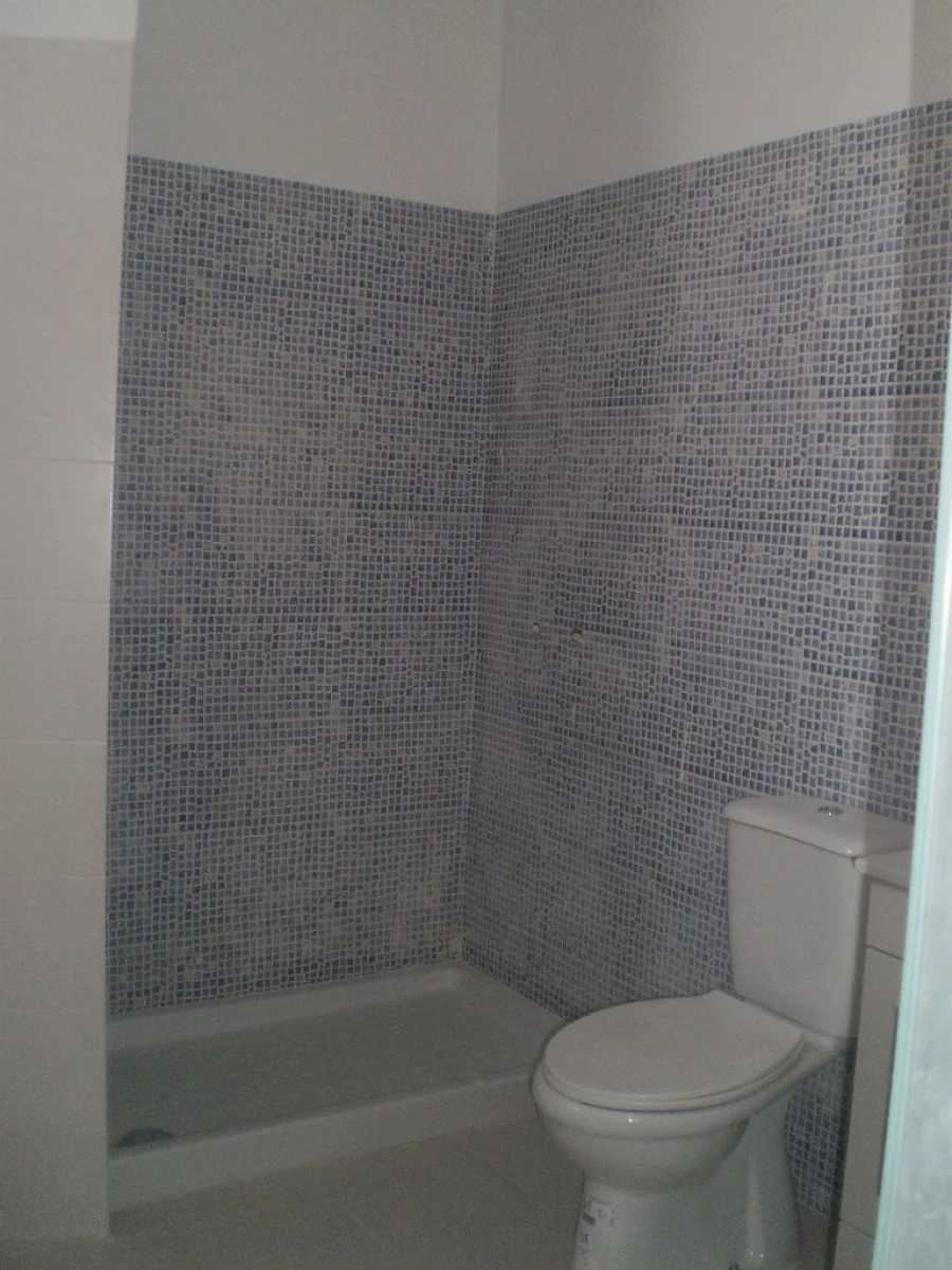 Apartamento T2 para Arrendamento em Carnaxide Foto 5