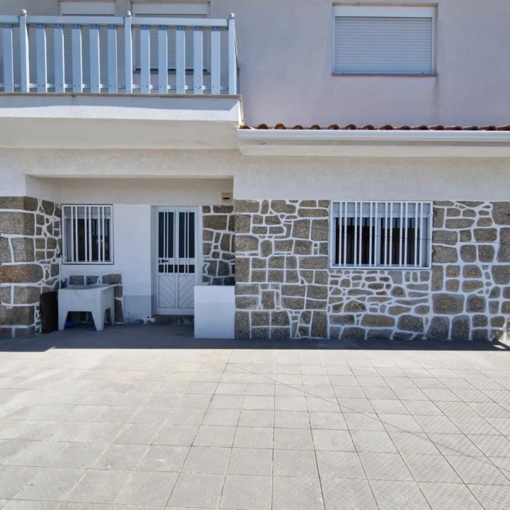 Apartamento T4 para Venda em Miranda do Douro Foto 6