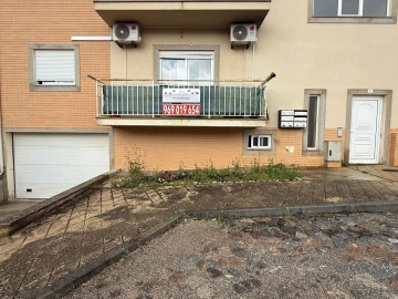 Apartamento T3 para Venda em Vila Nova de Foz Côa