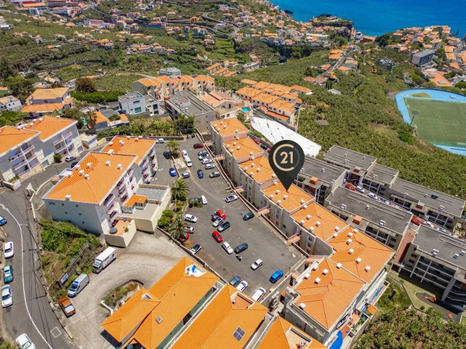 Apartamento T2 para Venda em Câmara de Lobos Foto 18