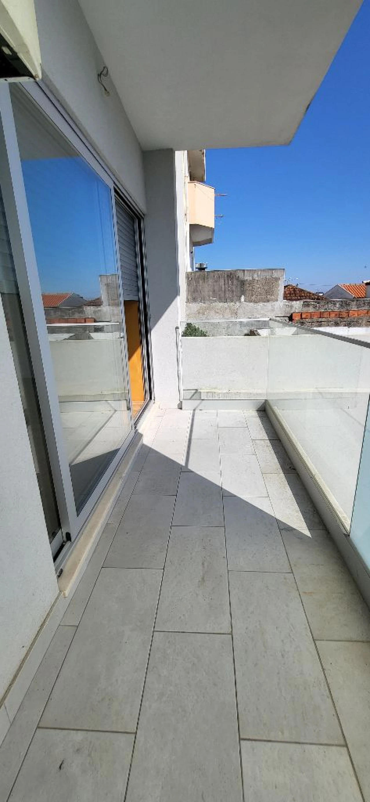 Apartamento T2 para Venda em Espinho Foto 23