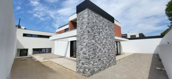 Moradia T4 para Venda em Ovar