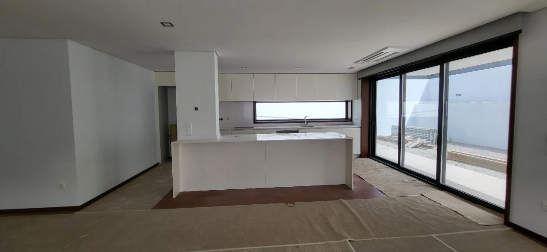 Moradia T4 para Venda em Ovar Foto 12