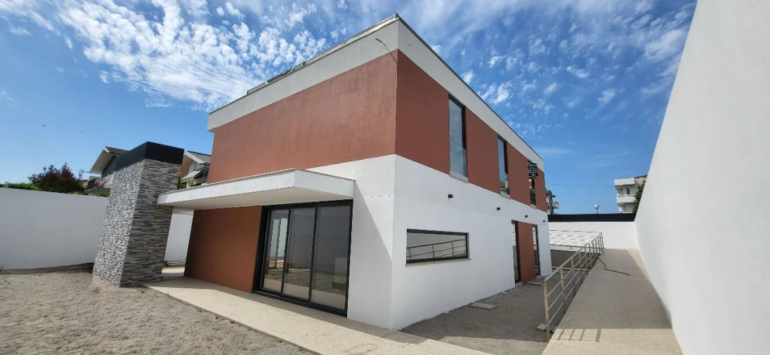 Moradia T4 para Venda em Ovar Foto 22