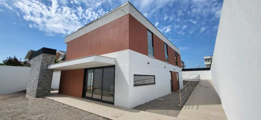 Moradia T4 para Venda em Ovar Foto 26
