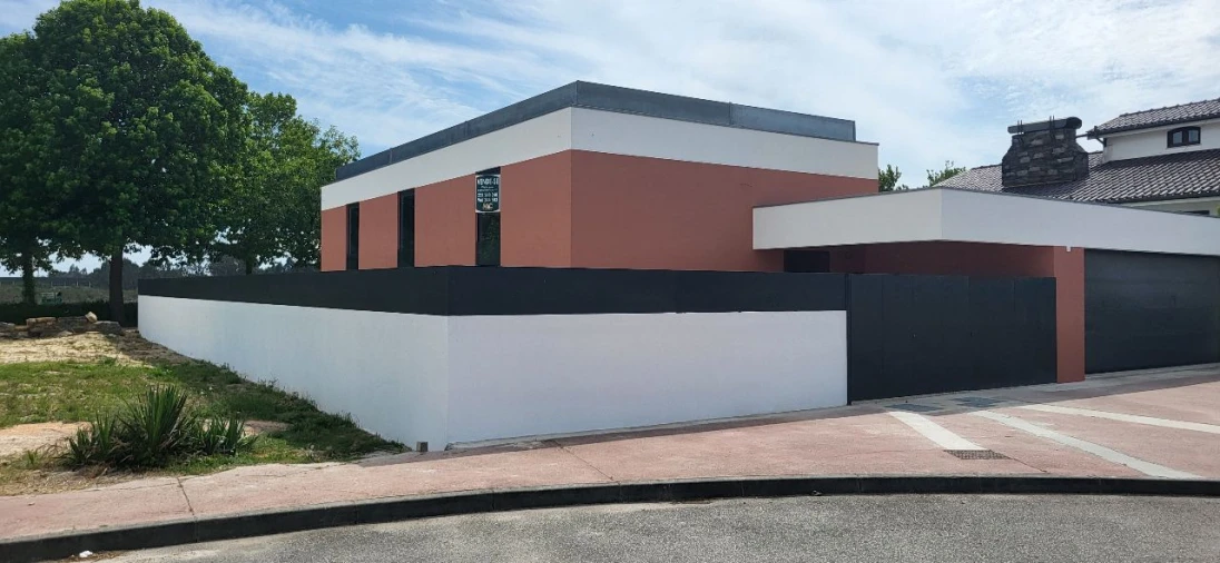 Moradia T4 para Venda em Ovar Foto 50