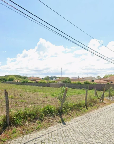 Terreno para Venda em Espinho