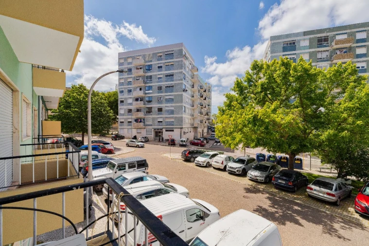 Apartamento T3 para Venda em Setúbal Foto 16
