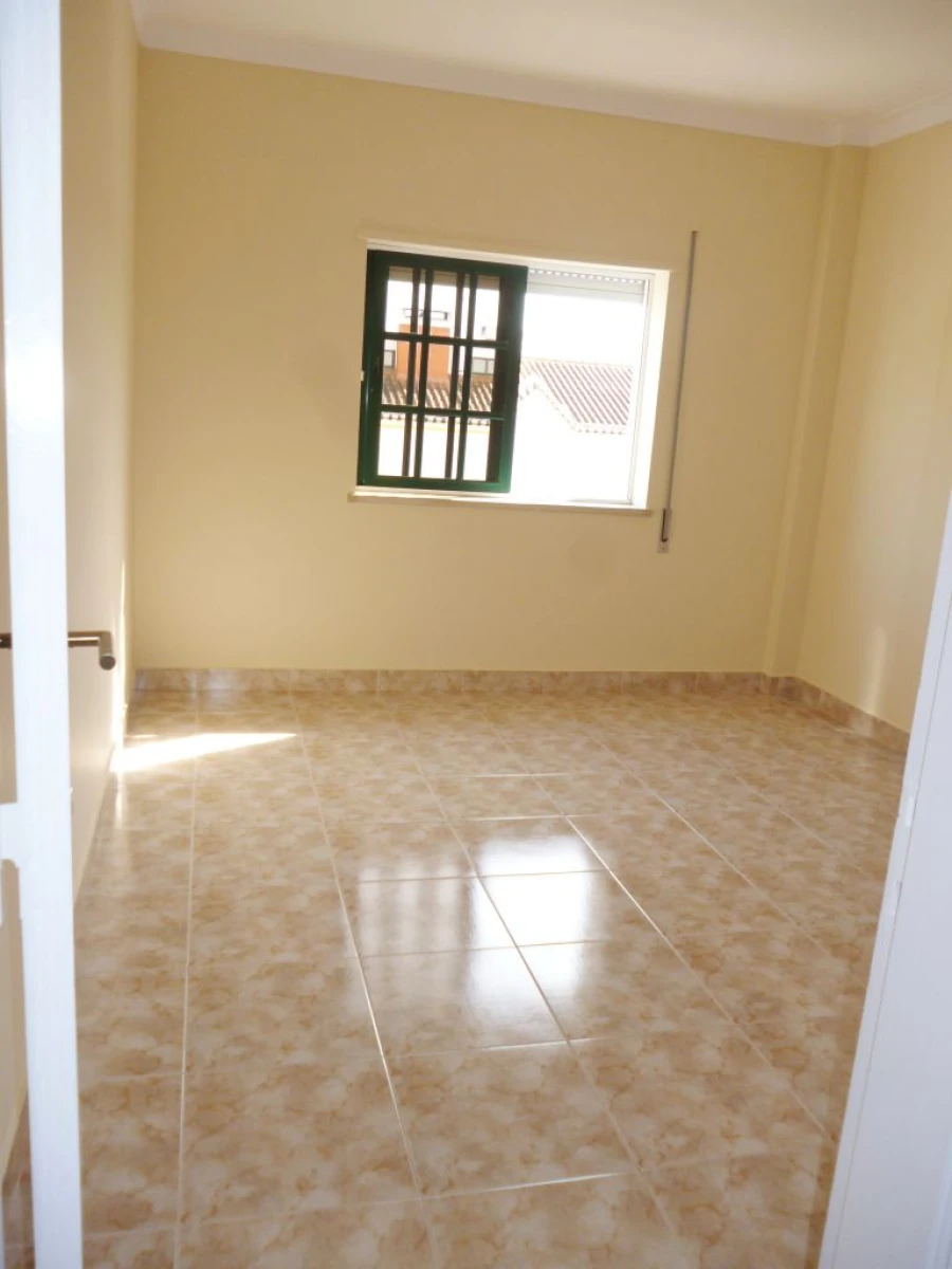 Apartamento T2 para Venda em Pinhal Novo Foto 24