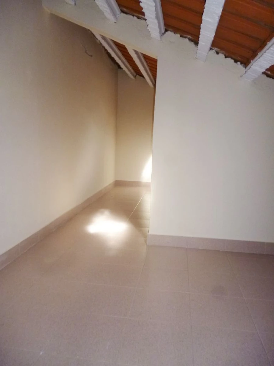 Apartamento T2 para Venda em Pinhal Novo Foto 30