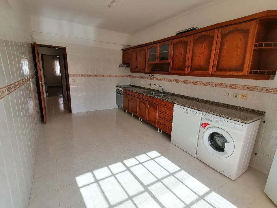 Apartamento T2 para Venda em Pinhal Novo Foto 3