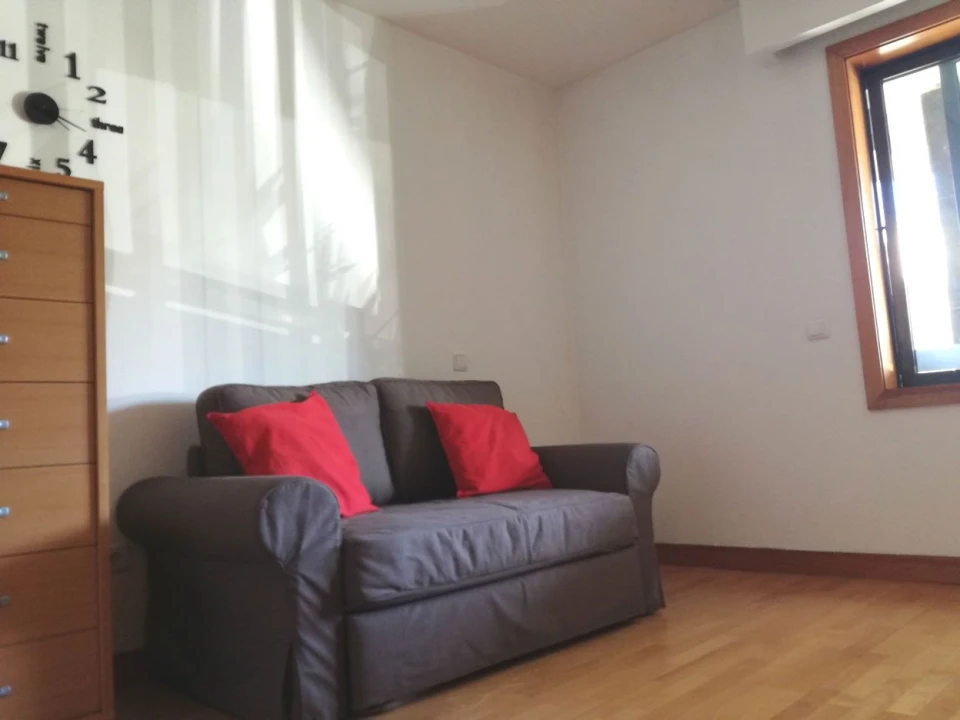 Apartamento T2 para Venda em Vila Nova de Gaia Foto 4