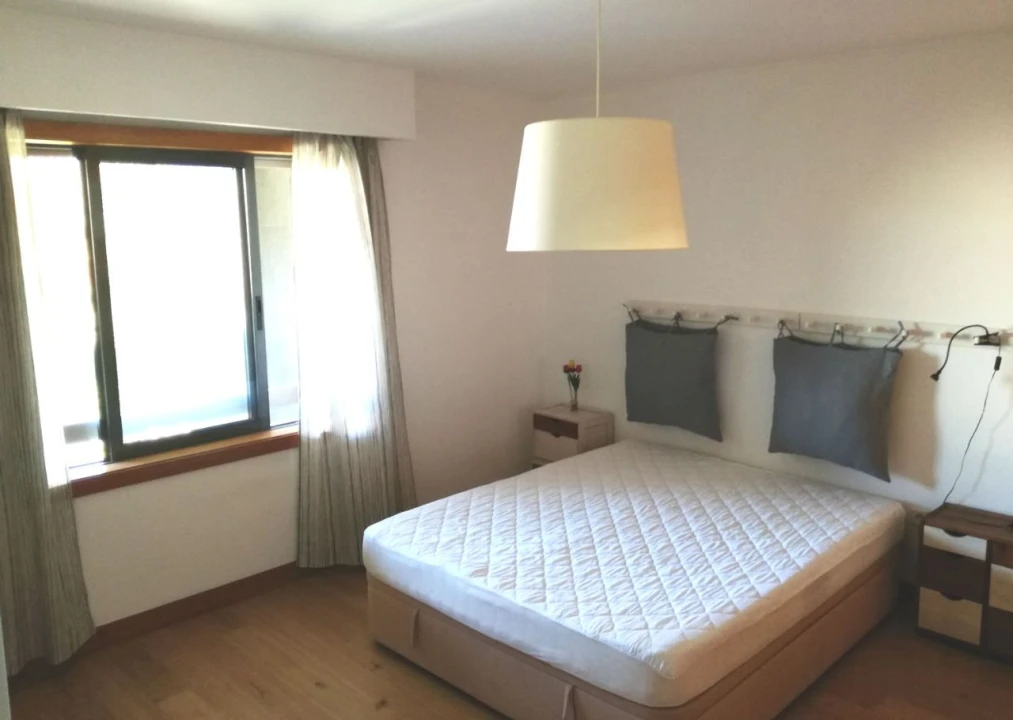 Apartamento T2 para Venda em Vila Nova de Gaia Foto 7