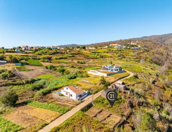 Terreno para Venda em Fajã da Ovelha