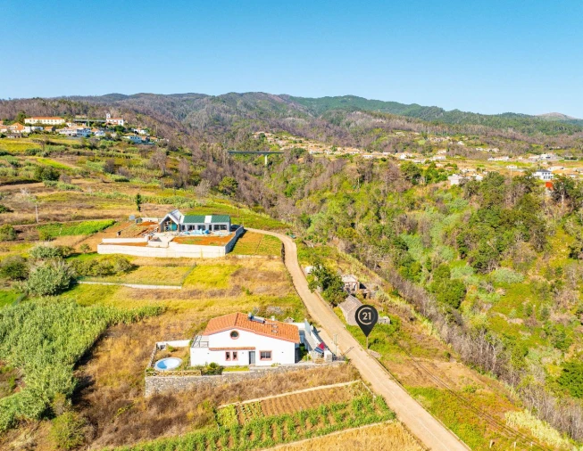 Terreno para Venda em Fajã da Ovelha Foto 5
