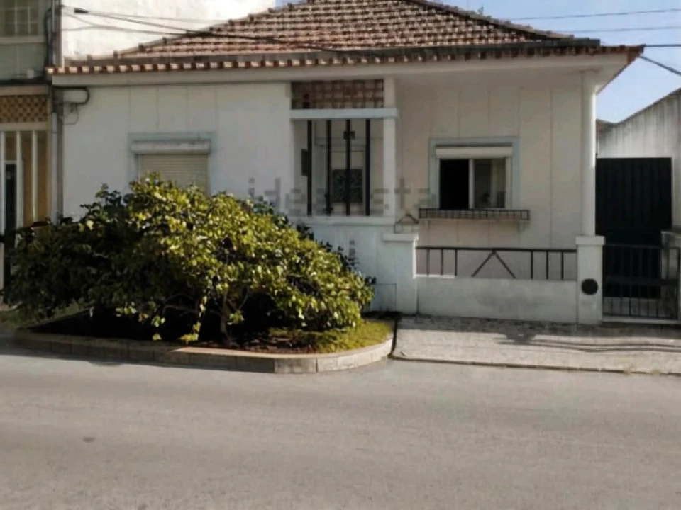 Moradia T2 para Venda em Pinhal Novo Foto 1