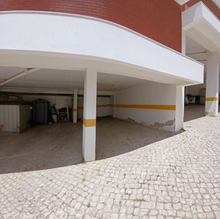 Apartamento T3 para Venda em Matarraque Foto 25