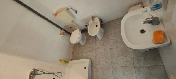 Armazém para Arrendamento em Pataias