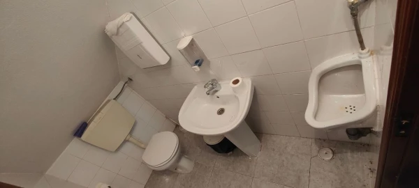 Armazém para Arrendamento em Pataias