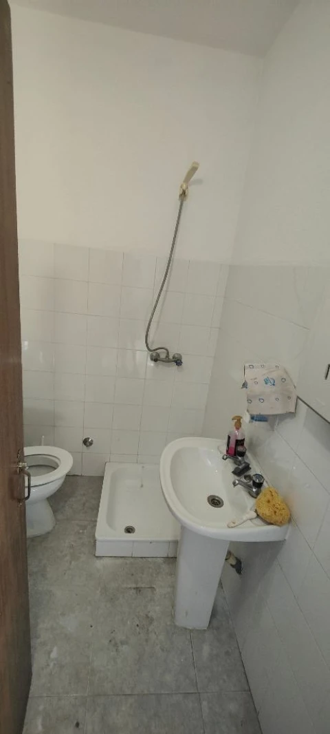Armazém para Arrendamento em Pataias