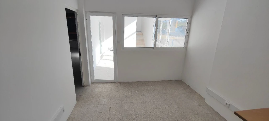 Armazém para Arrendamento em Pataias Foto 9