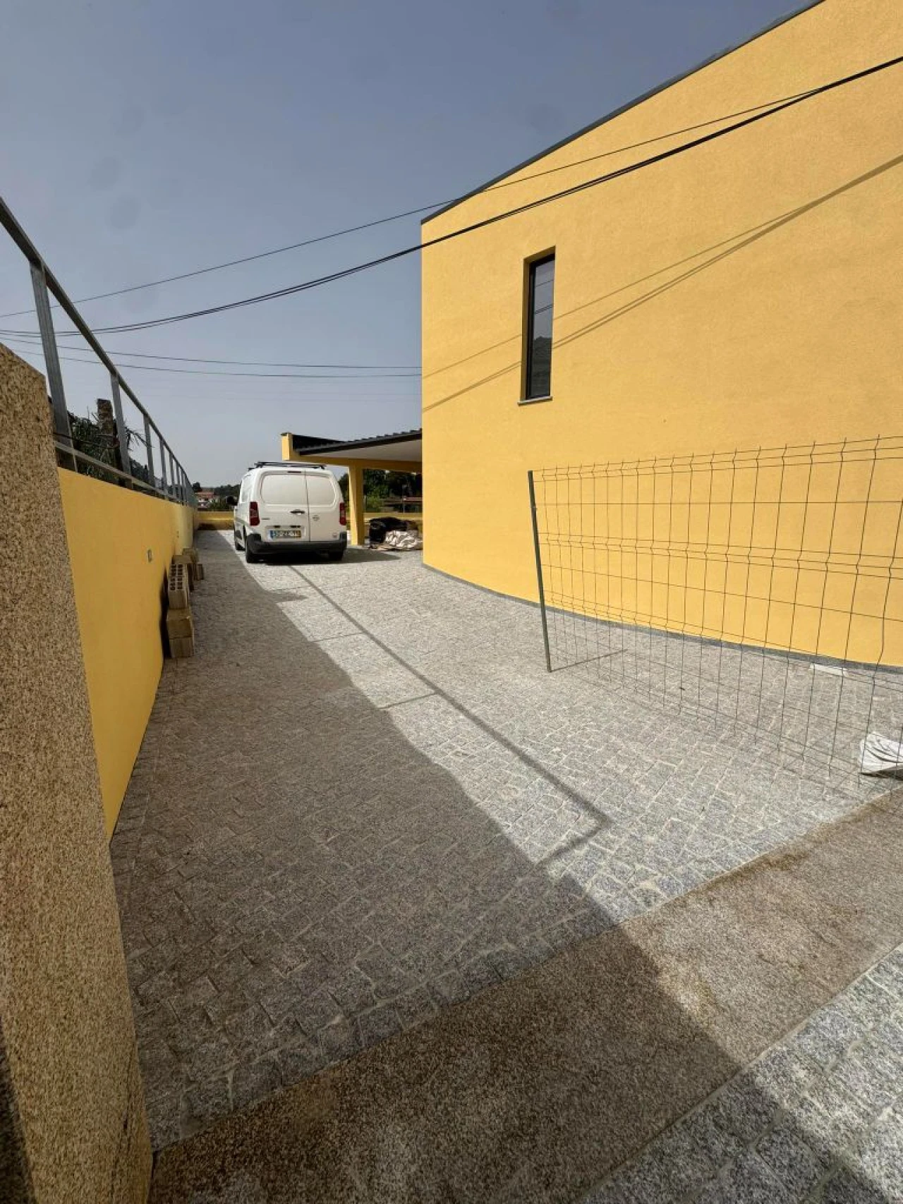 Moradia T2 para Venda em AVENIDA PADRE LUIS GONZAGA Foto 3