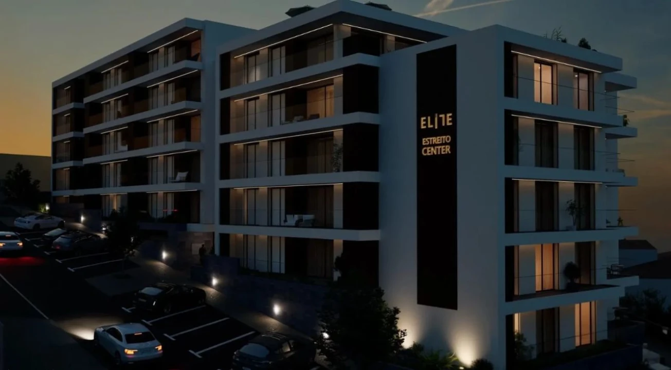 Apartamento T3 para Venda em Estreito Câmara de Lobos Foto 6