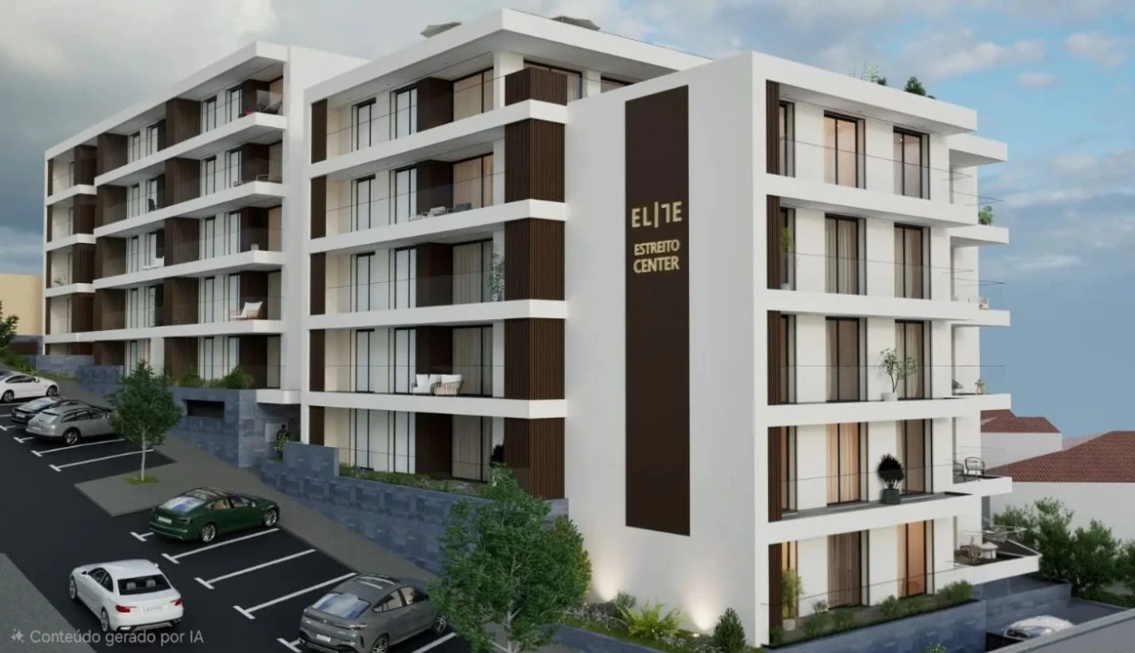Apartamento T3 para Venda em Estreito Câmara de Lobos Foto 1