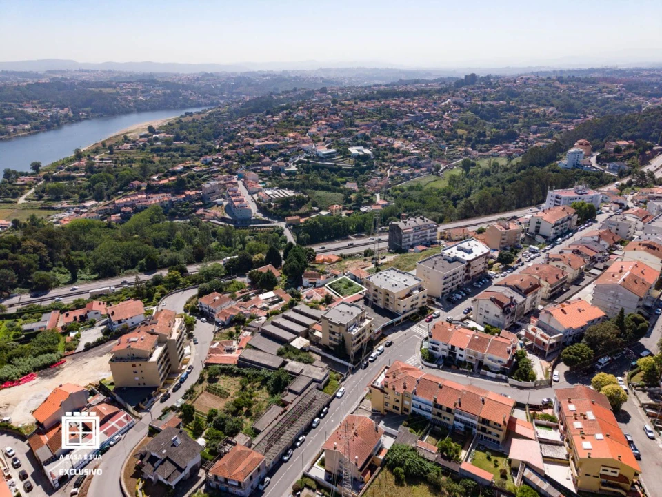 Terreno P/ Prédio para Venda em Vila Nova de Gaia Foto 17