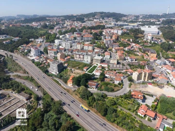Terreno P/ Prédio para Venda em Vila Nova de Gaia