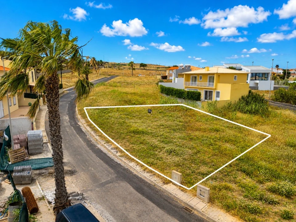 Terreno para Venda em Porto Santo Foto 2