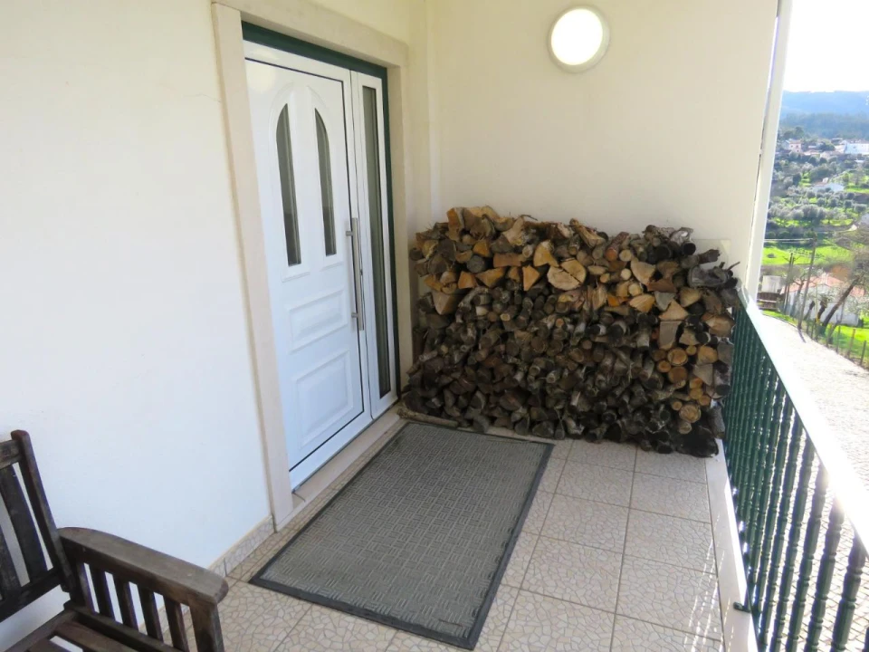 Moradia T4 para Venda em Panela, Coimbra Foto 4