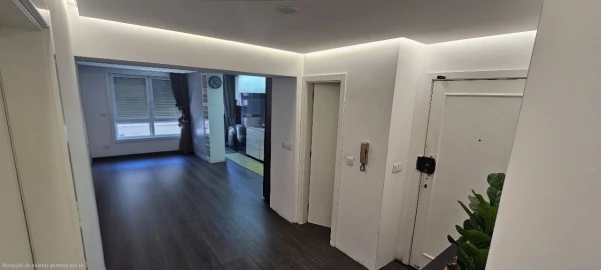 Apartamento T3 para Venda em Porto