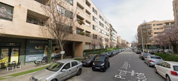 Apartamento T3 para Venda em Porto