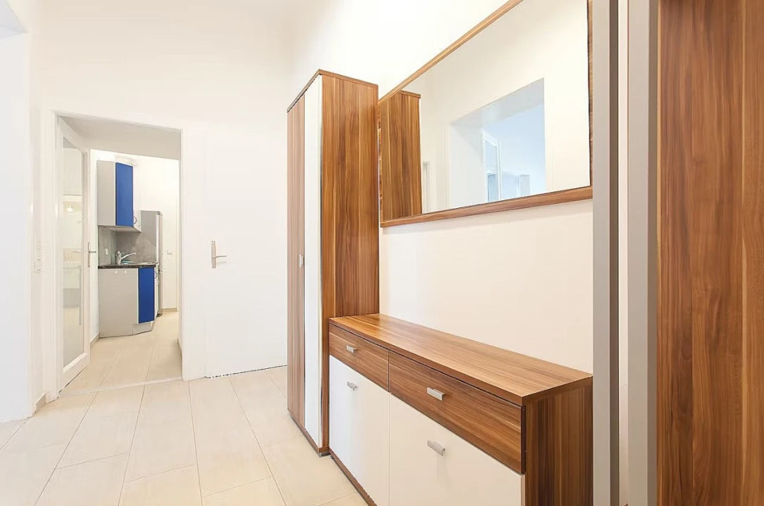 Apartamento T1 para Arrendamento em Porto Foto 6