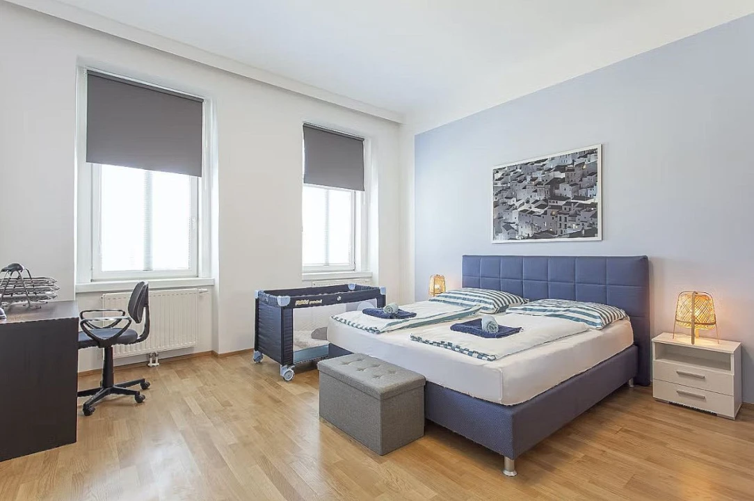 Apartamento T1 para Arrendamento em Porto Foto 13