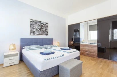 Apartamento T1 para Arrendamento em Porto