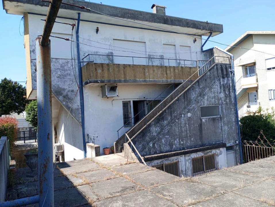 Moradia T3 para Venda em Maia Foto 4