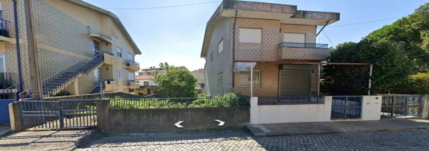 Moradia T3 para Venda em Maia Foto 11